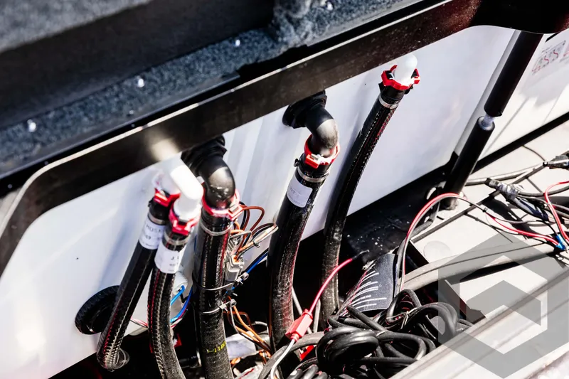 Slide: The Image of Skeeter ZXR 20 2025 - 66