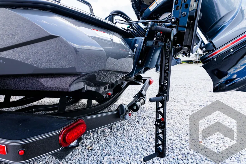 Slide: The Image of Skeeter ZXR 20 2025 - 71