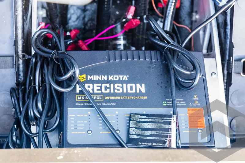 Slide: The Image of Skeeter ZXR 21 2025 - 65