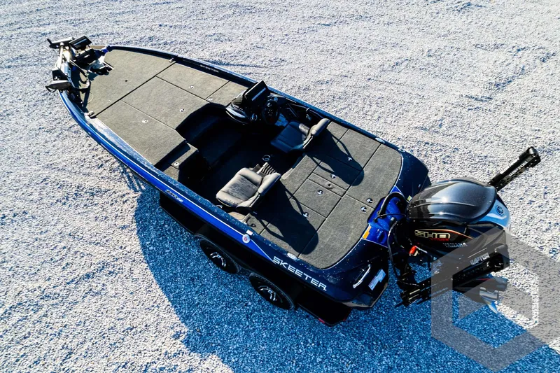 Slide: The Image of Skeeter ZXR 21 2025 - 71