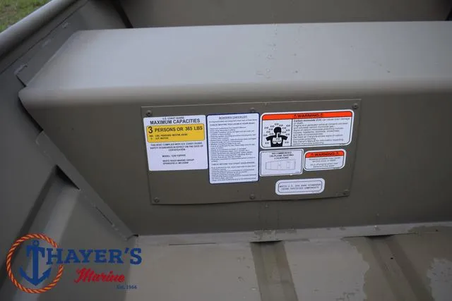 Slide: The Image of Tracker Grizzly® 1236 Jon 2025 - 5