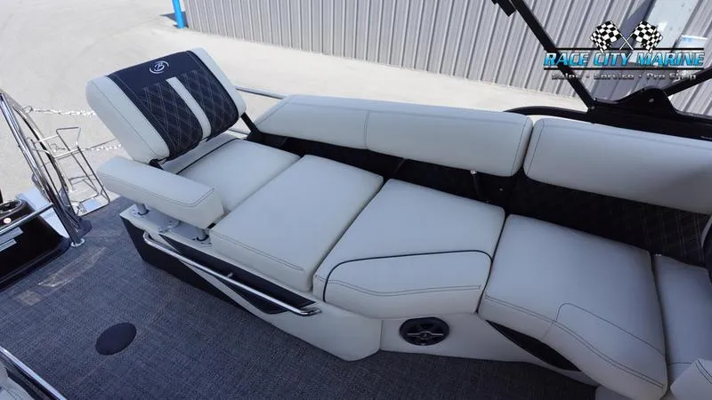 Slide: The Image of 2025 Barletta L25M boat with luxurious white seating and modern design. - 15