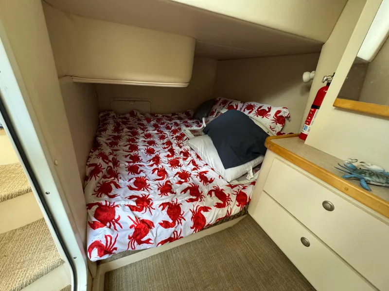 Slide: The Image of Cruisers Yachts 3580 Flybridge 1996 - 14