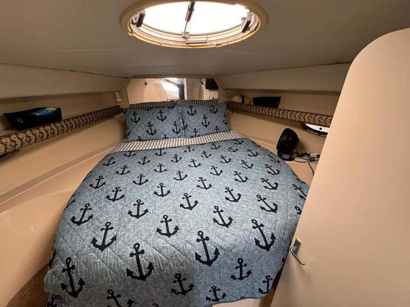 Slide: The Image of Cruisers Yachts 3580 Flybridge 1996 - 16