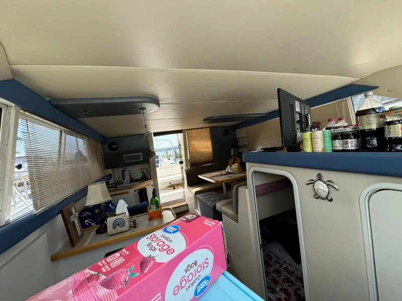 Slide: The Image of Cruisers Yachts 3580 Flybridge 1996 - 19