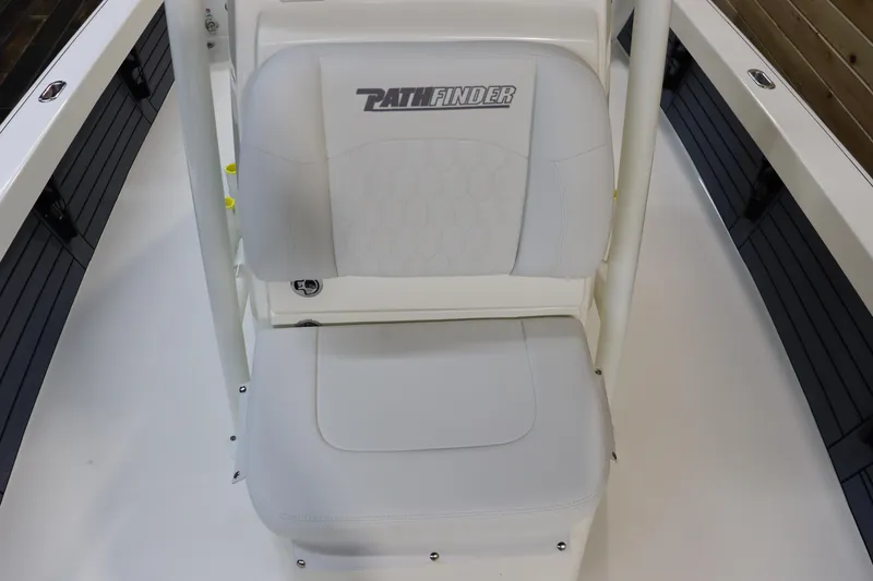 Slide: The Image of 2025 Pathfinder 2500 Hybrid boat seat, white upholstery, top view. - 33