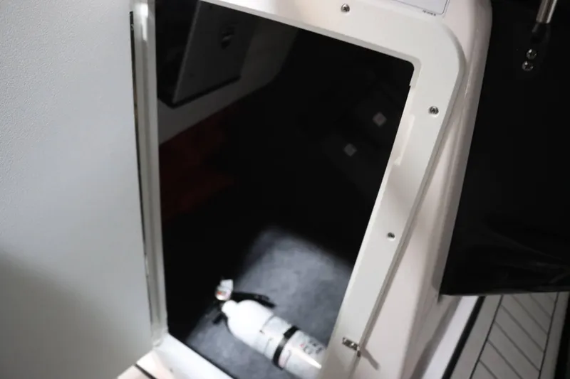 Slide: The Image of Yamaha 222SE 2025 - 15