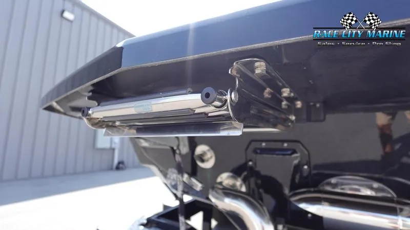 Slide: The Image of 2022 Nautique Super Air Nautique G23 boat hull close-up. - 23