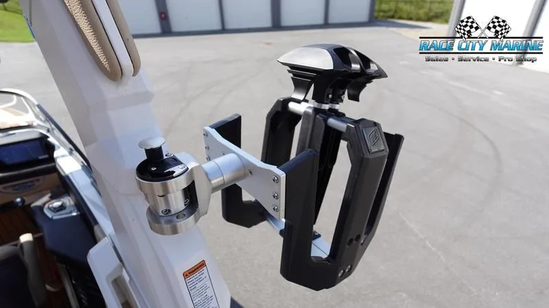 Slide: The Image of Nautique Super Air Nautique G23 2022 with wakeboard rack. - 42