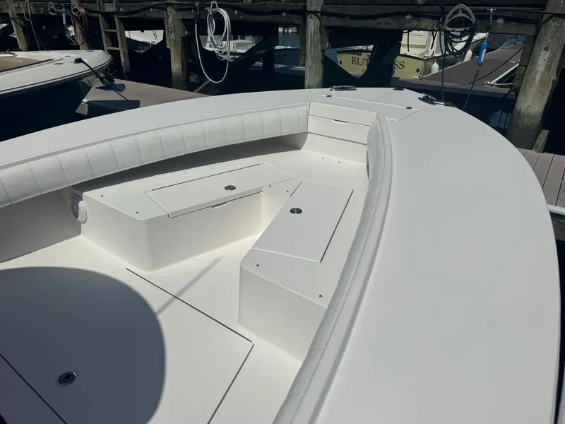 Slide: The Image of Regulator Marine 32 Fs 2009 - 107