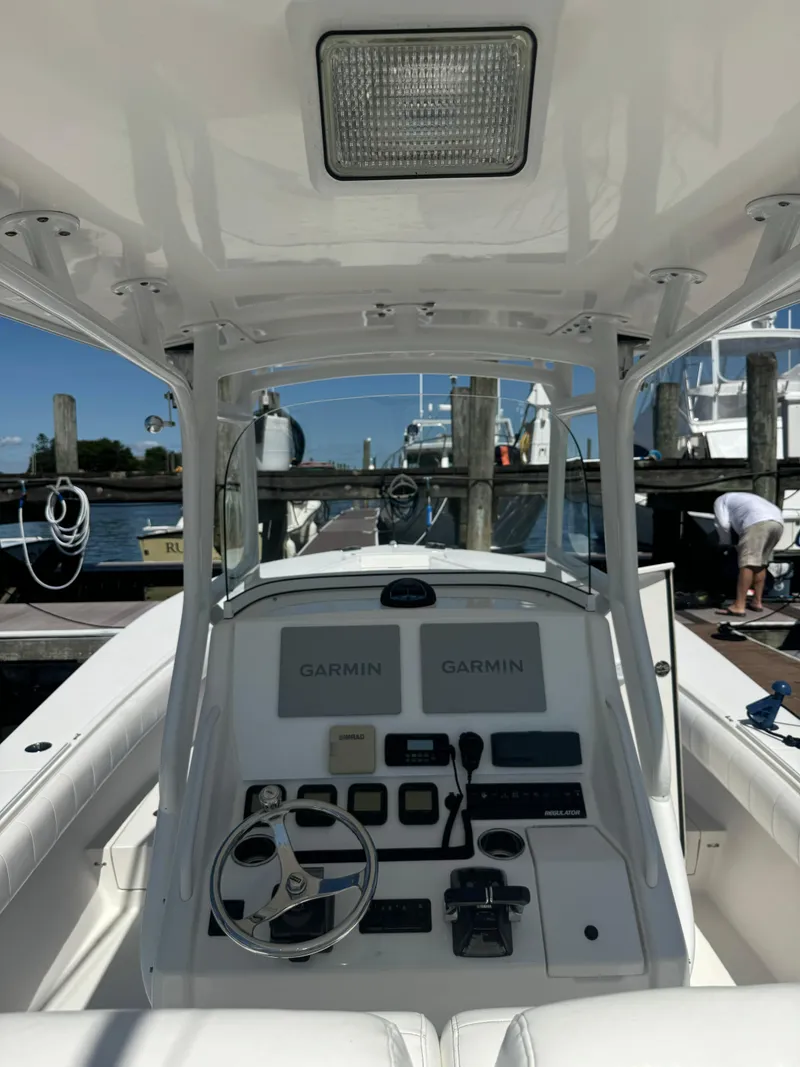 Slide: The Image of Regulator Marine 32 Fs 2009 - 91