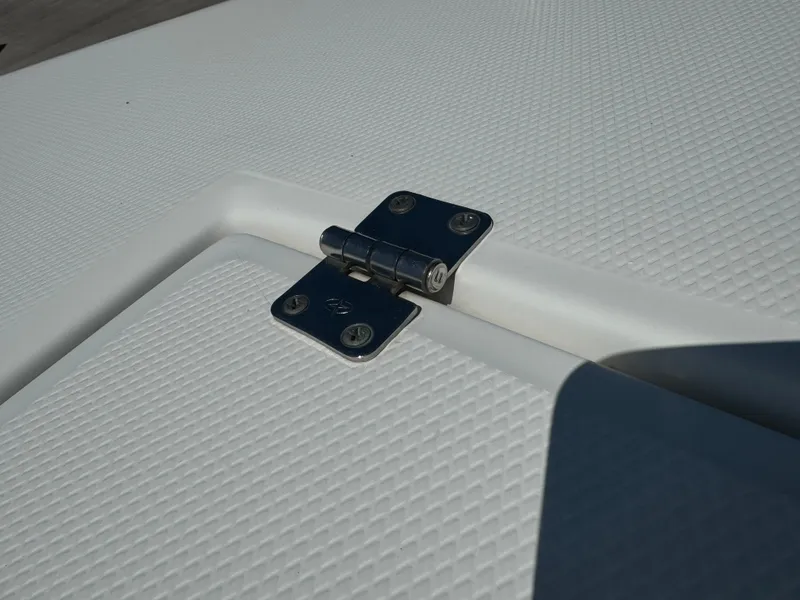 Slide: The Image of Regulator Marine 32 Fs 2009 - 98