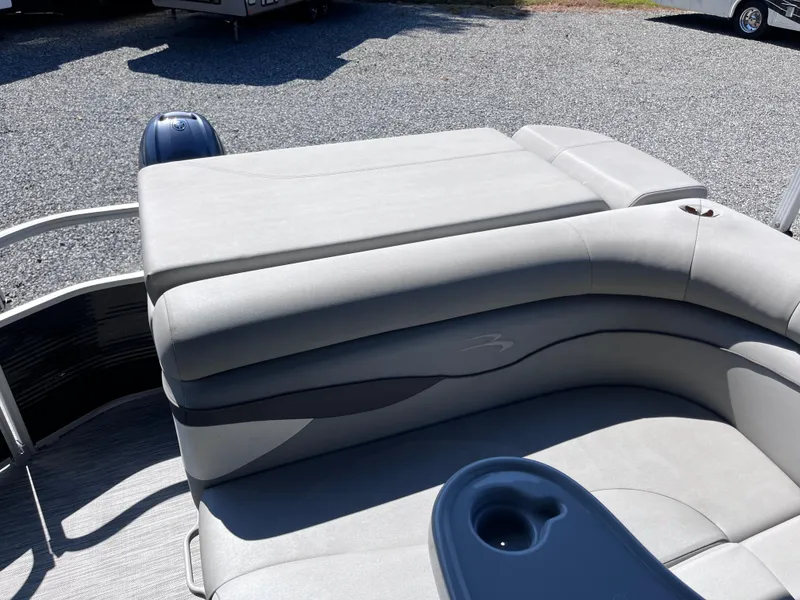 Slide: The Image of 2021 Bennington SV 20 Quad Bench pontoon boat with comfortable seating and cup holder. - 13
