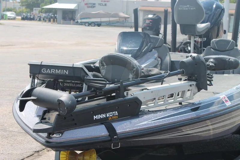 Slide: The Image of 2018 Skeeter FX20 LE boat with Garmin and Minn Kota accessories. - 3