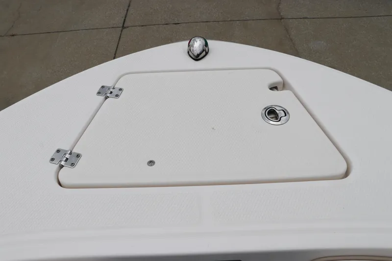 Slide: The Image of 2018 Robalo R202 Explorer boat deck with storage compartment. - 13