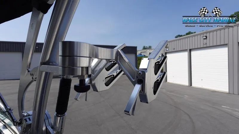 Slide: The Image of MasterCraft X55 2015 boat accessory detail at Race City Marine. - 49