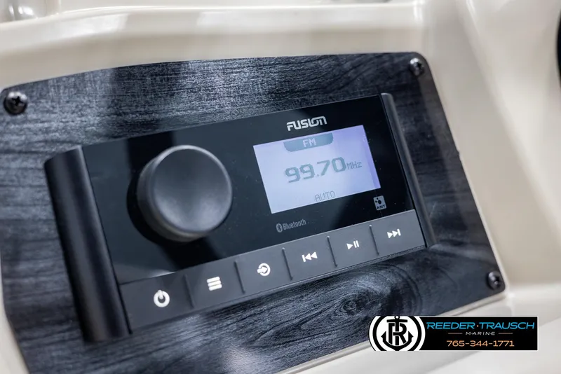 Slide: The Image of Fusion stereo system in 2025 Avalon VEN CRB boat, displaying 99.70 FM frequency. - 29
