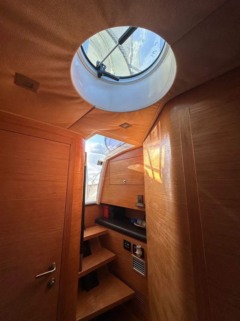 Slide: The Image of Sessa Key Largo 36 2013 - 13