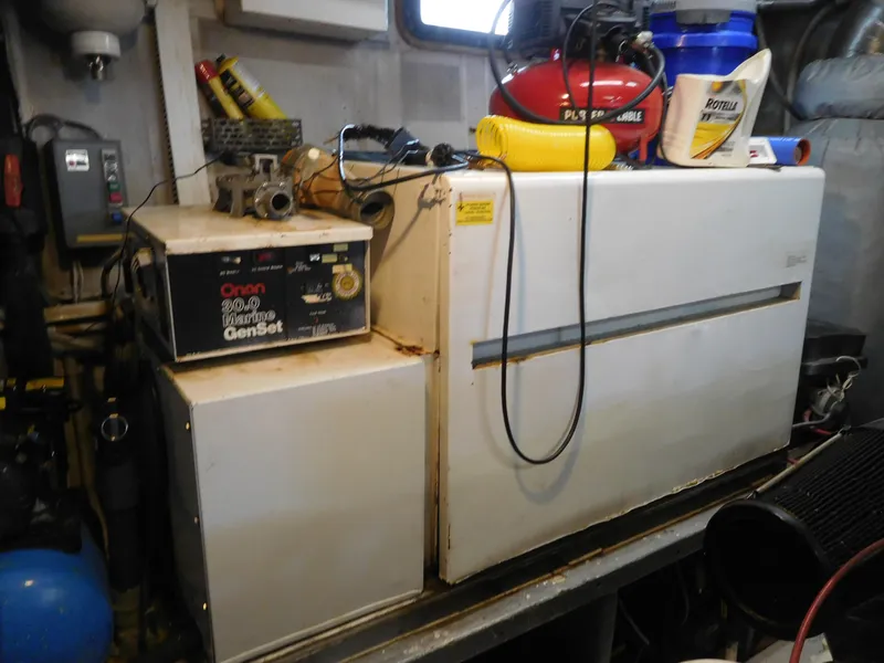 Slide: The Image of Cheoy Lee 90 cockpit motor yacht 1983 - 128