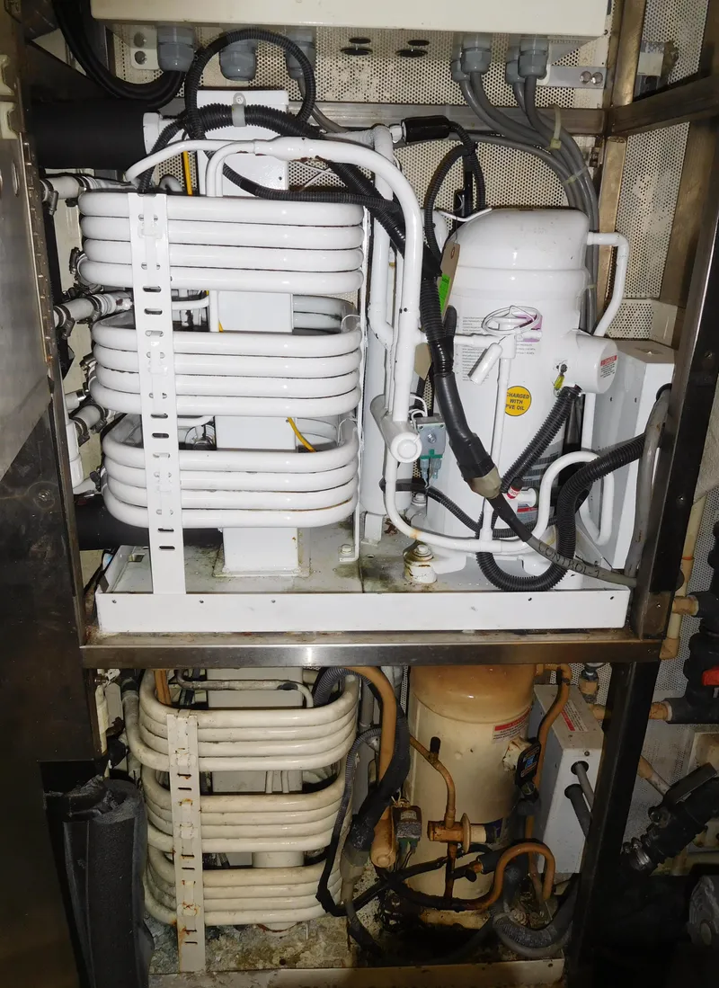 Slide: The Image of Cheoy Lee 90 cockpit motor yacht 1983 - 129