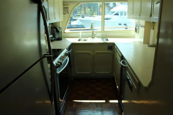 Slide: The Image of Cheoy Lee 90 cockpit motor yacht 1983 - 53