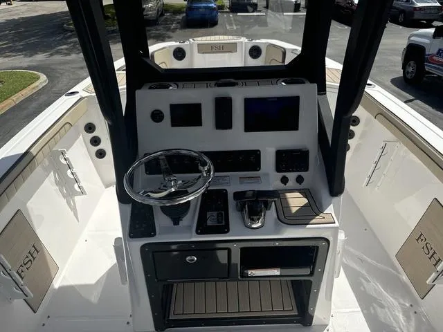 Slide: The Image of Yamaha 222 FSH Sport E 2025 - 10