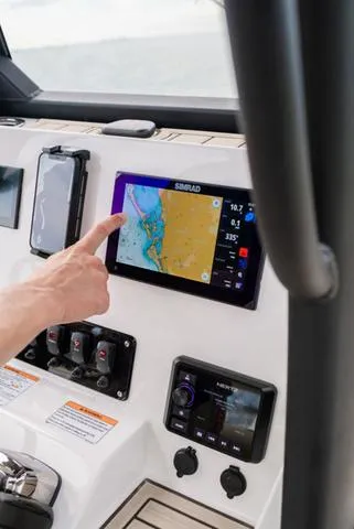 Slide: The Image of Yamaha 222 FSH Sport E 2025 - 35