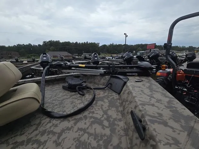 Slide: The Image of Xpress XP180 2025 - 10