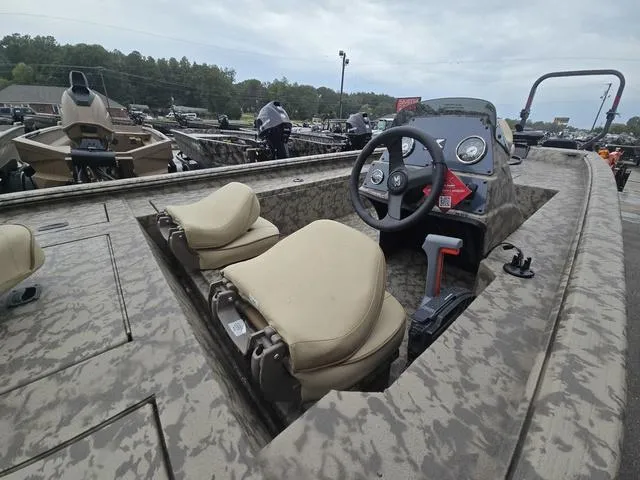 Slide: The Image of Xpress XP180 2025 - 11