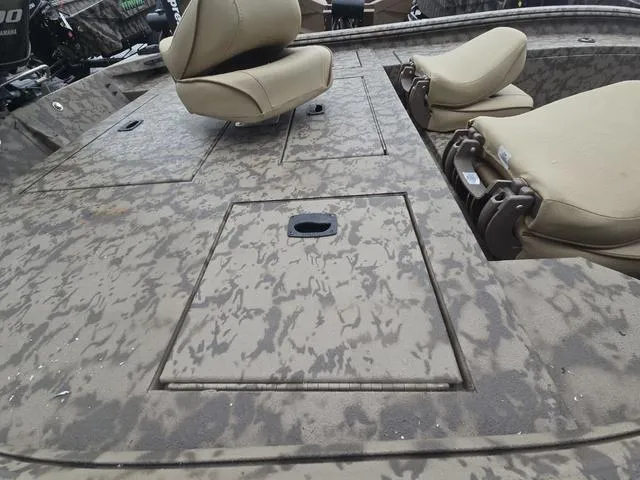 Slide: The Image of Xpress XP180 2025 - 12