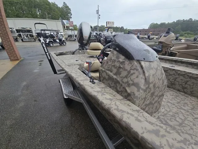 Slide: The Image of Xpress XP180 2025 - 17