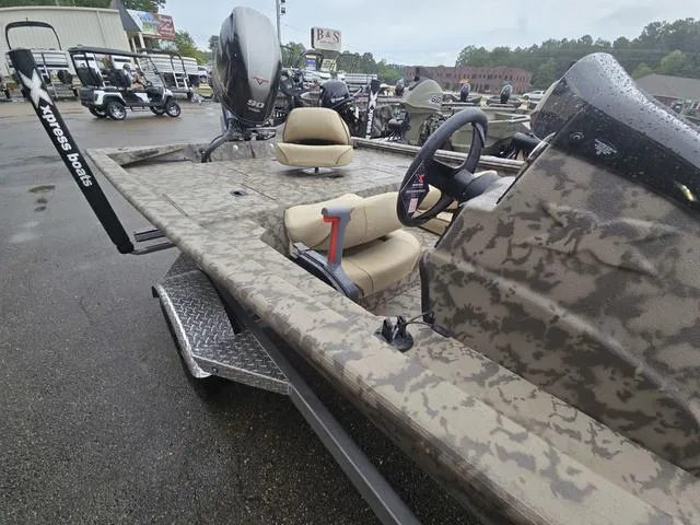 Slide: The Image of Xpress XP180 2025 - 18