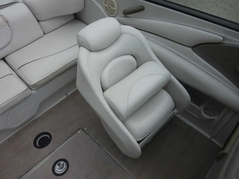 Slide: The Image of Crownline Boats 202 BR 2004 - 12