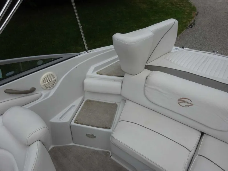 Slide: The Image of Crownline Boats 202 BR 2004 - 18