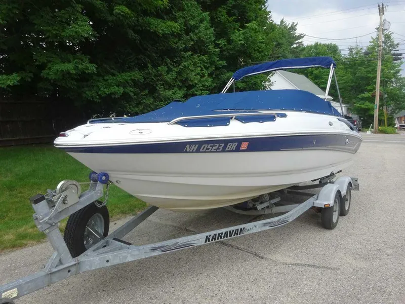 Slide: The Image of Crownline Boats 202 BR 2004 - 22
