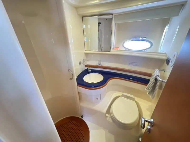 Slide: The Image of Azimut 46 2004 - 21