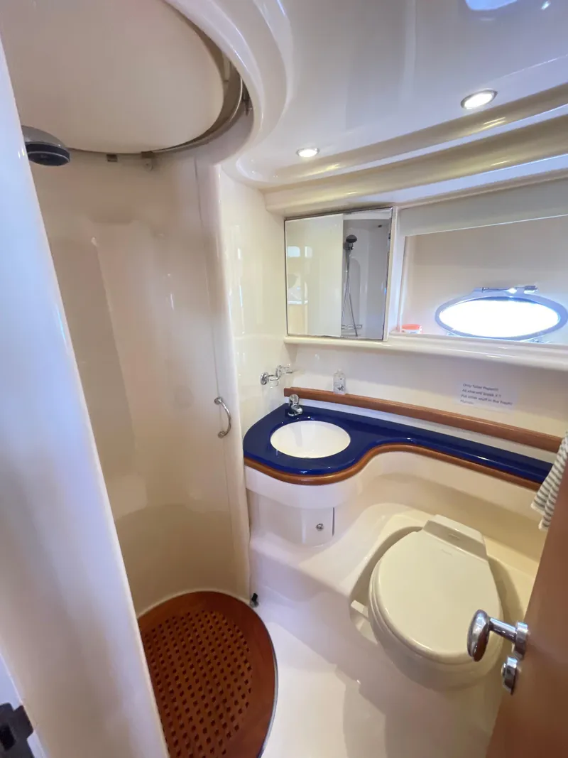 Slide: The Image of Azimut 46 2004 - 22