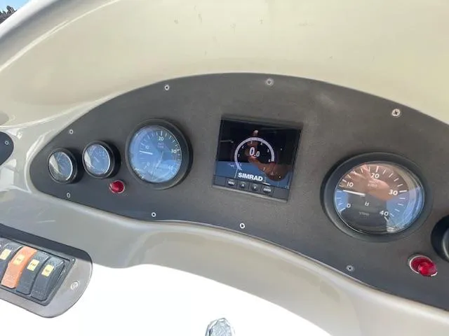 Slide: The Image of Azimut 46 2004 - 38