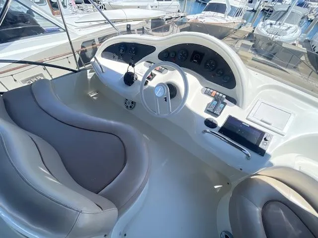 Slide: The Image of Azimut 46 2004 - 33