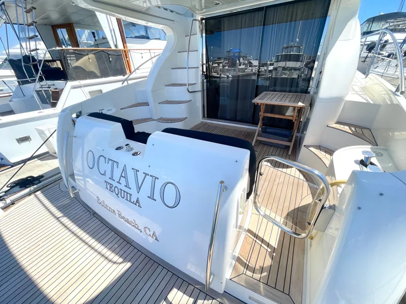 Slide: The Image of Azimut 46 2004 - 7