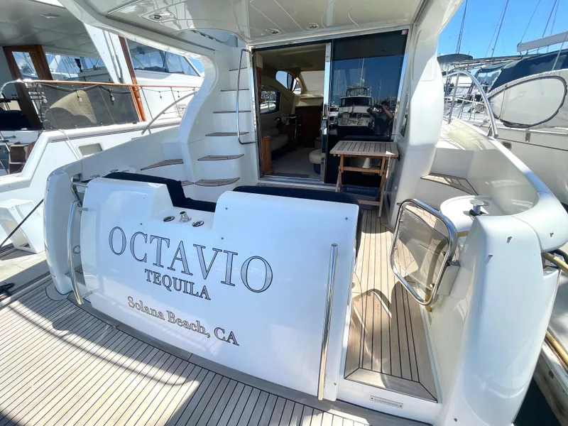 Slide: The Image of Azimut 46 2004 - 8