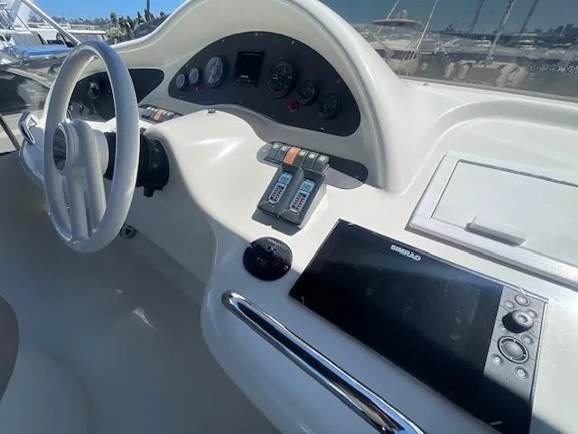 Slide: The Image of Azimut 46 2004 - 36