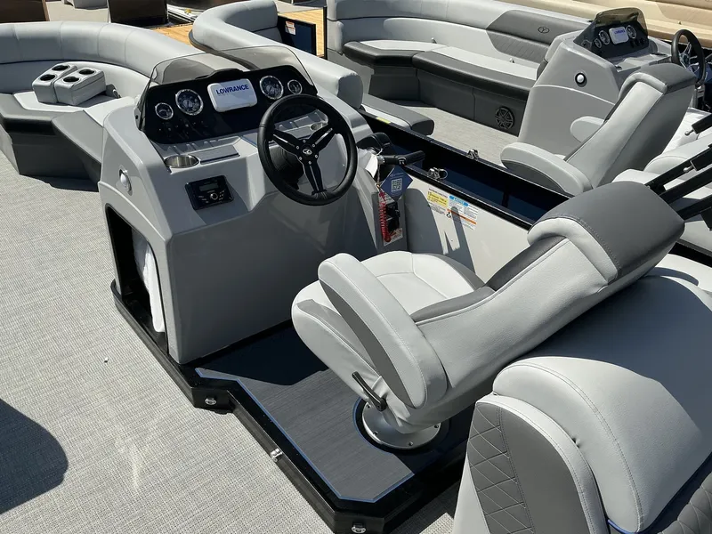 Slide: The Image of Veranda Vista View Series VISTA SPORT 22RC 2025 - 4