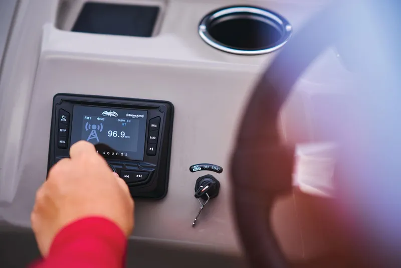 Slide: The Image of Ranger Reata 200C 2024 - 54