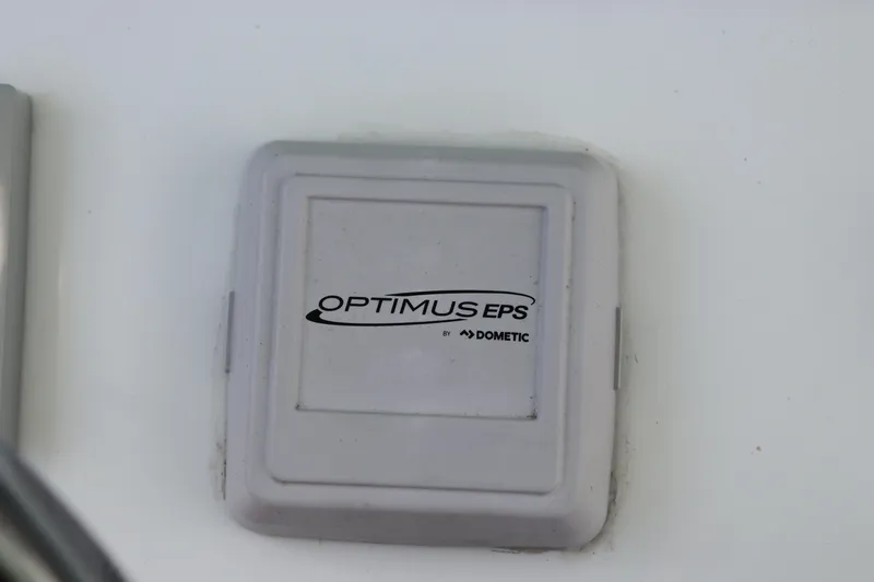 Slide: The Image of Optimus EPS control panel on 2018 Yellowfin 36 Offshore boat. - 43