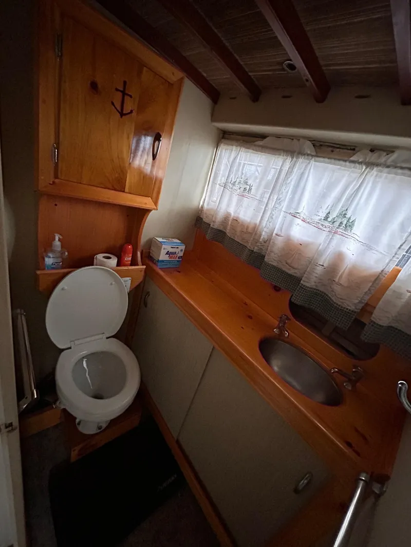 Slide: The Image of Chris-Craft Commander 36 Express Cruiser 1954 - 59