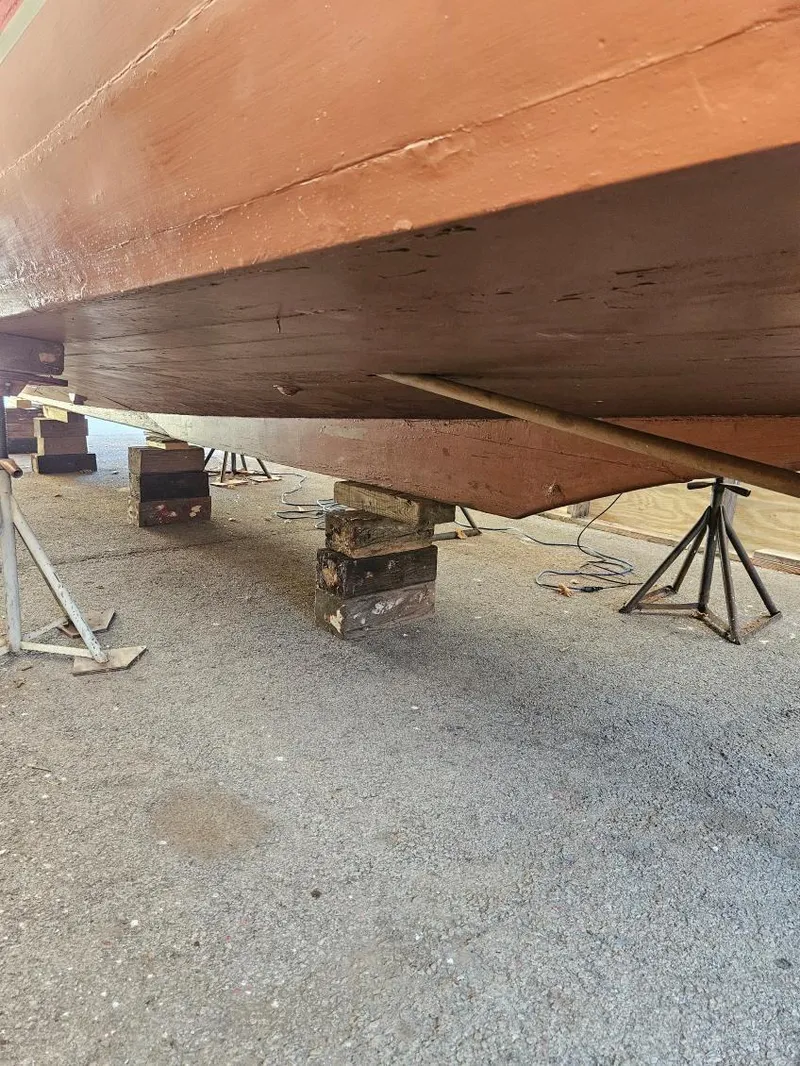 Slide: The Image of Chris-Craft Commander 36 Express Cruiser 1954 - 67