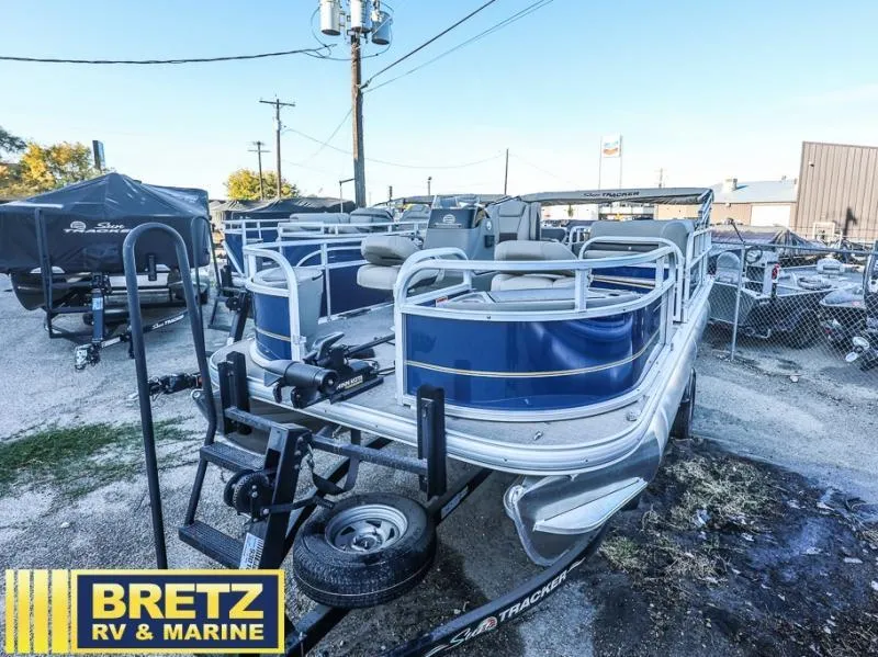 Slide: The Image of 2025 BASS BUGGY 18 DLX pontoon boat at Bretz RV & Marine dealership. - 4