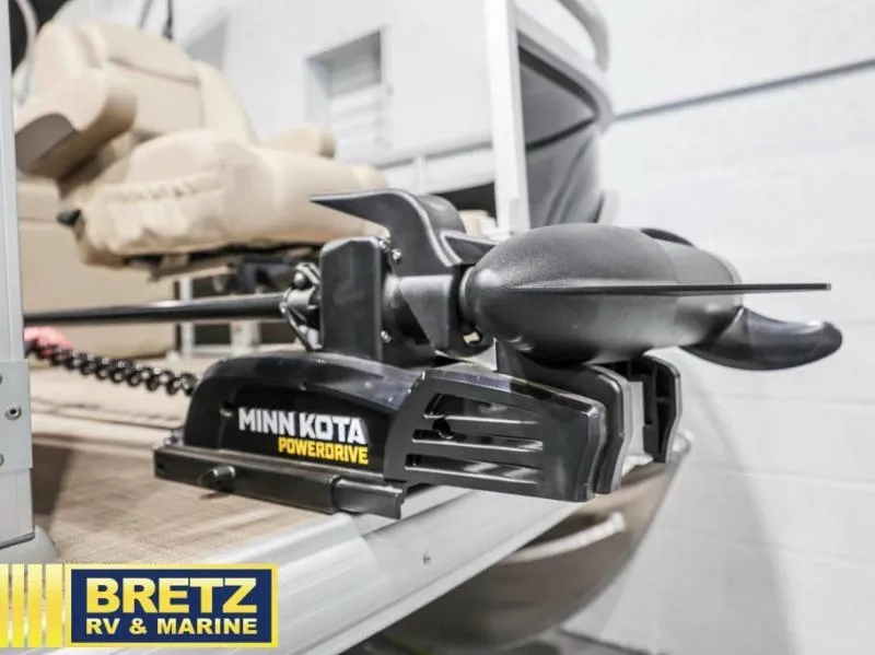 Slide: The Image of Sportfish 20 DLX 2025 - 16