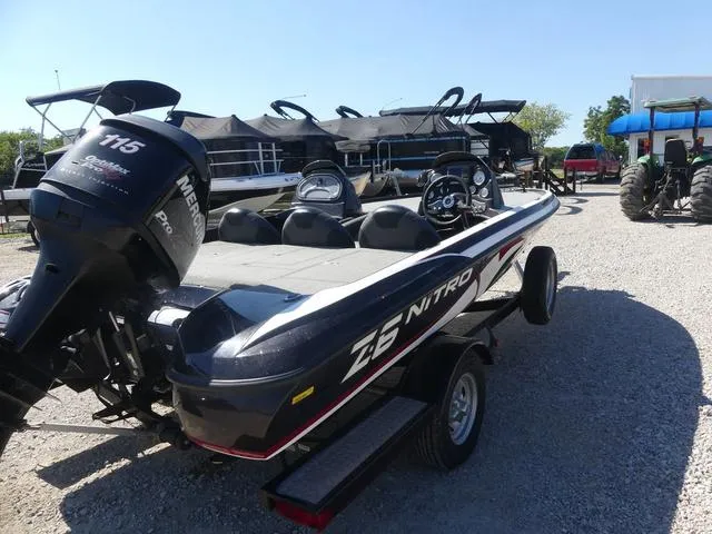 Slide: The Image of Nitro Z6 2012 - 7